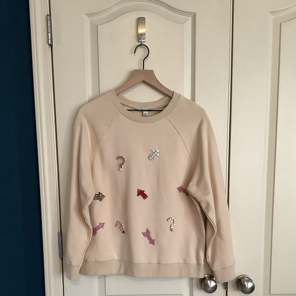 NWT Stellah Embellished Bejeweled Cream Sweatshirt Size L - Picture 1 of 5